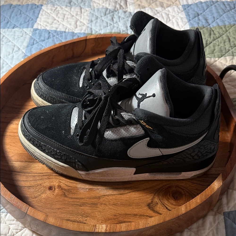 Nike Black and Gray Athletic Shoes